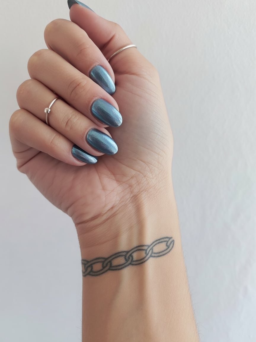 winter chrome nails