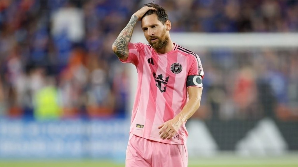 1. Lionel Messi 3.jpg