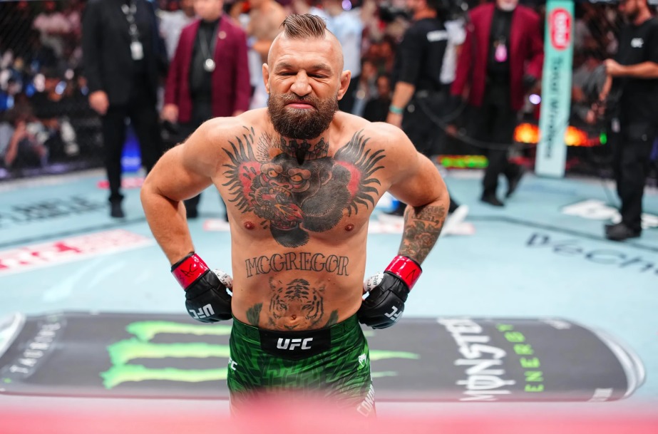 Top 10 cao thủ võ thuật thế giới 2015: Conor McGregor đứng đầu với màn trình diễn lịch sử 1 Conor McGregor 1.jpg