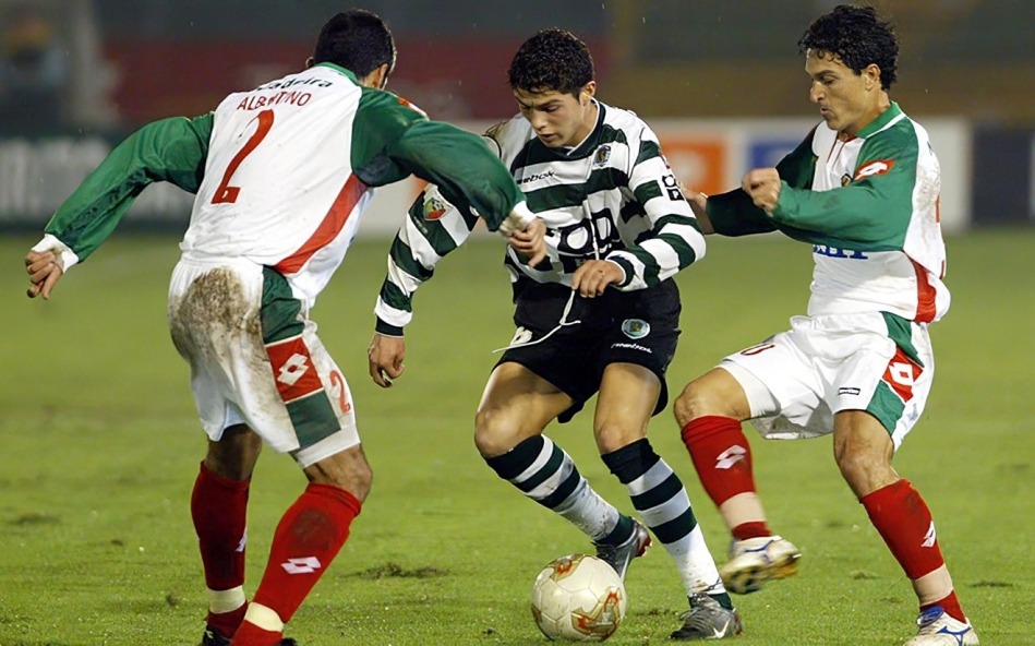 Ronaldo solo ghi ban truoc Real Betis khi con khoac ao Sporting Lisbon 2.jpg