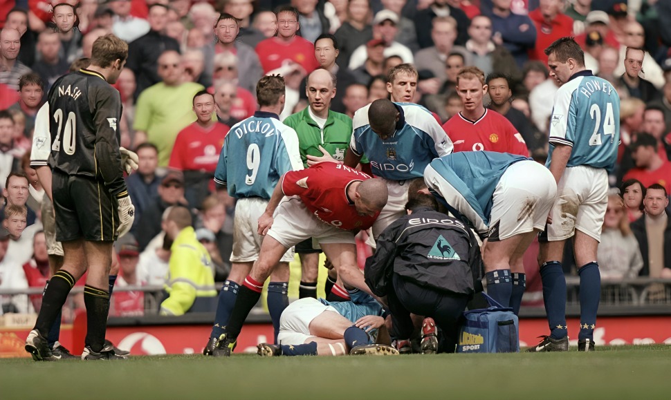 Vi sao Roy Keane muon tra thu Haaland.jpg
