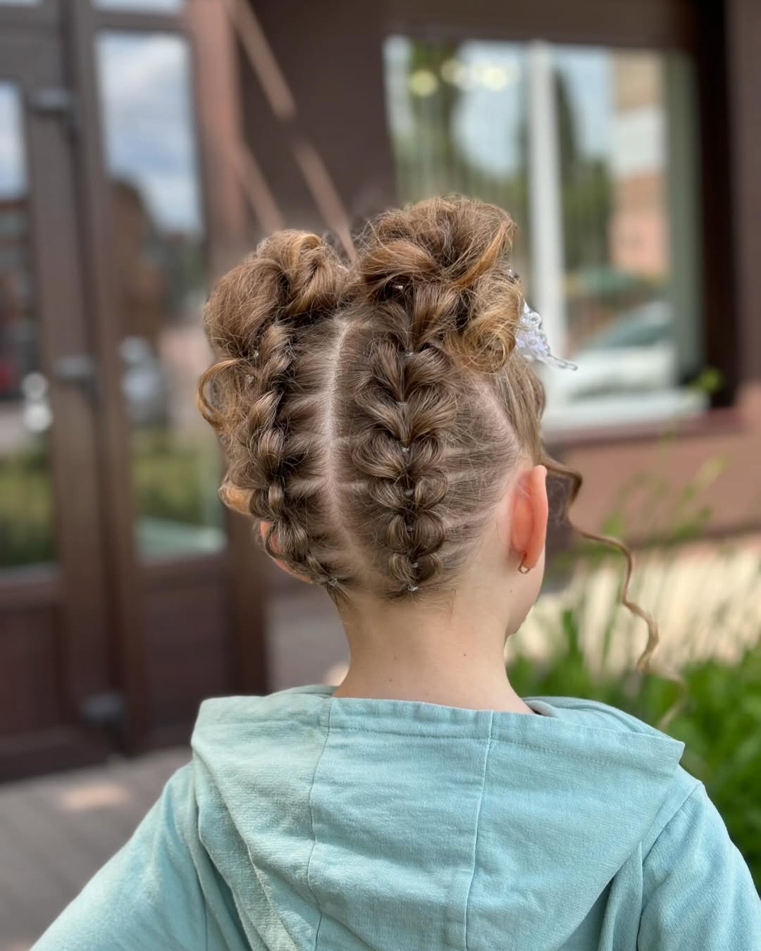 chic summer updo