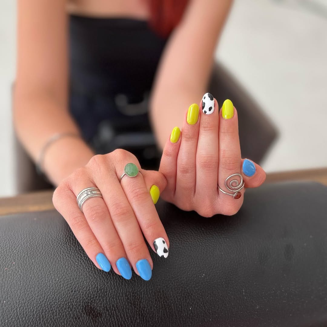 funky summer nails