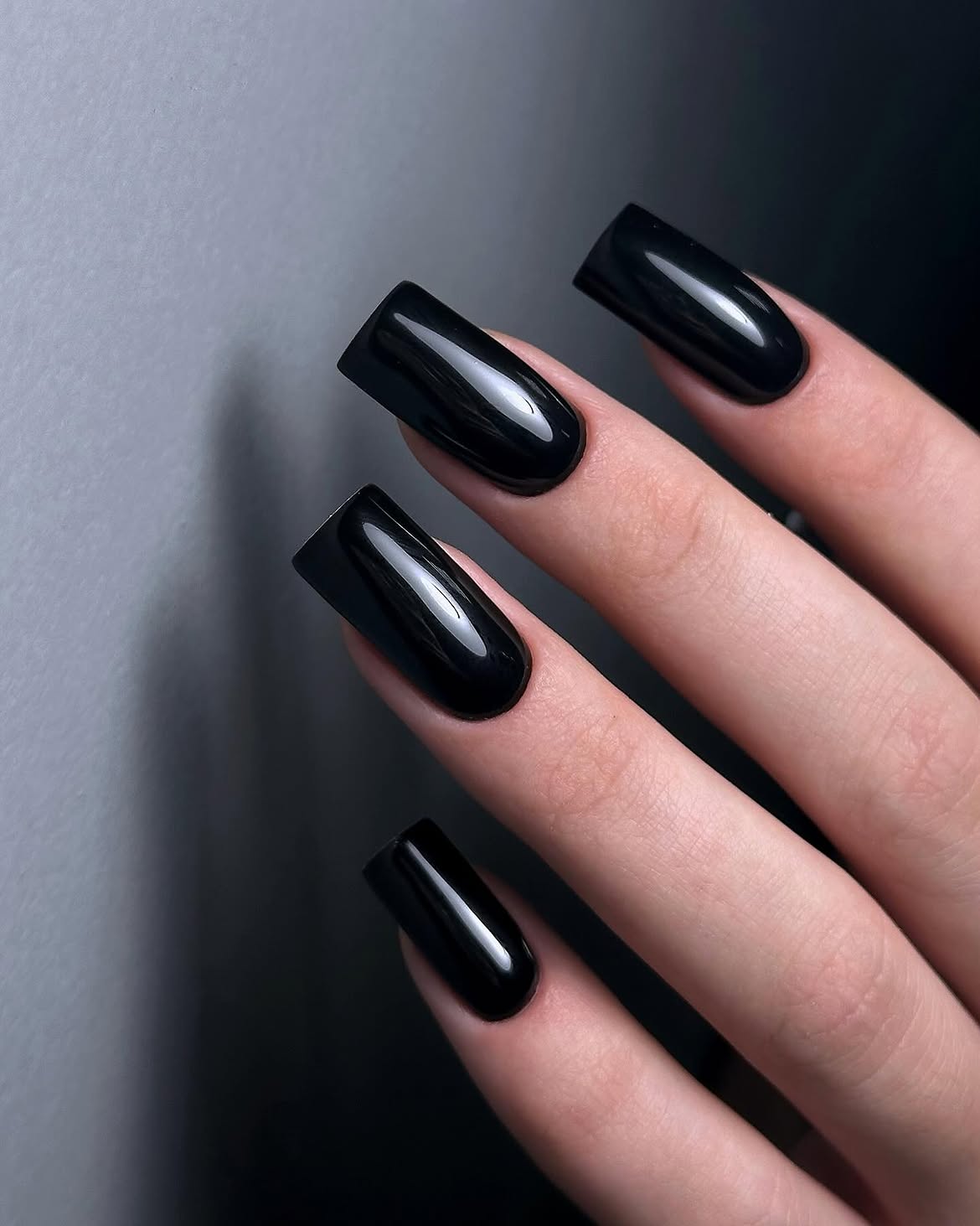 stunning black fall