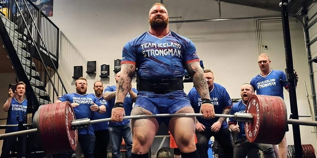 Hafthor Julius Bjornsson va deadlift 501 kg 2 1024x511.jpg